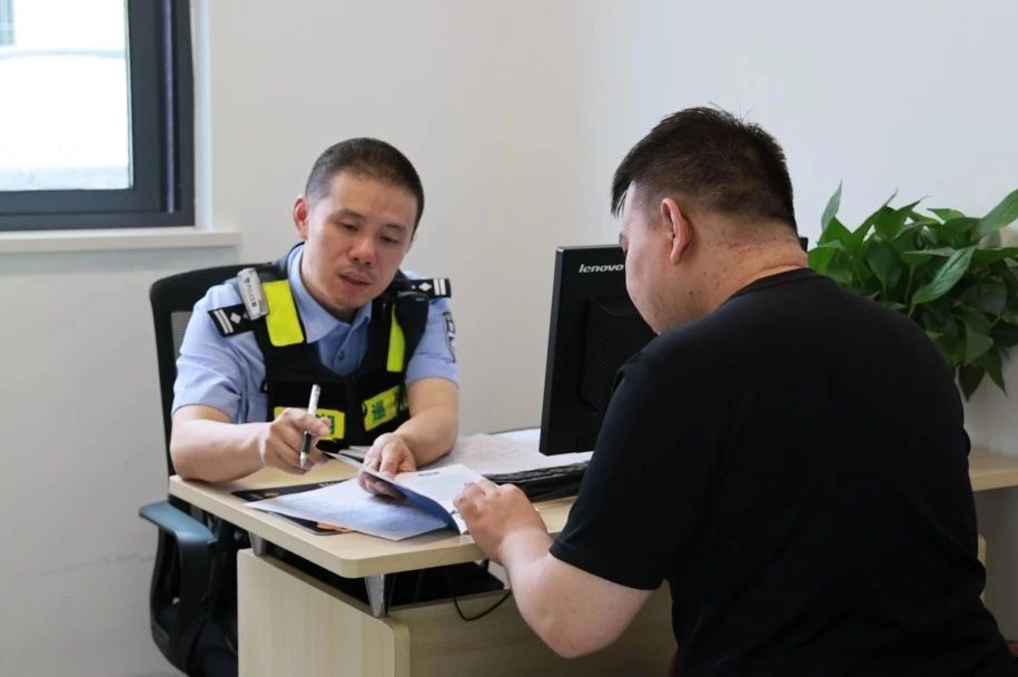 2月警星 | 任貴興：“貴”在用心的社區老黃牛